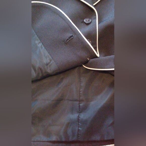 The Sak Women's Black Blazer with White Trim - Picture 3 of 4